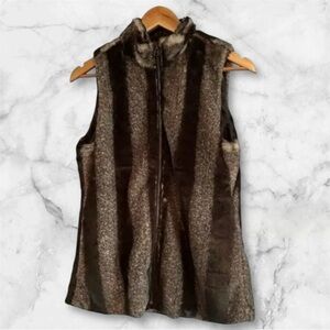Baccini Faux Fur Sleeveless Vest Size Medium
